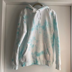 Trend savvy tie dye hoodie